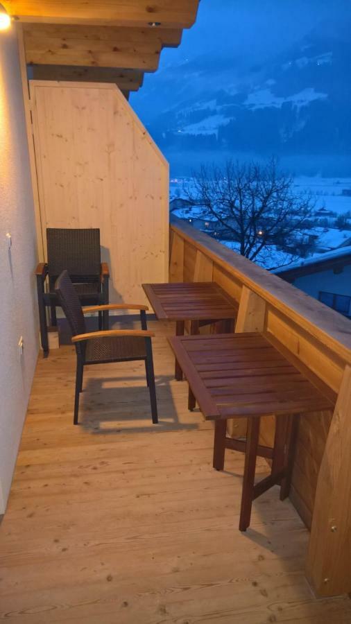 Holiday Home Zillertal - Haus Gigl Брук-ам-Циллер Экстерьер фото